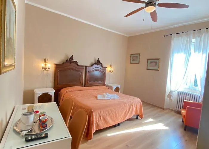 Dali Hotel *