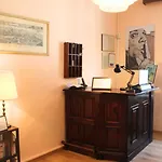 Dali Otel Floransa